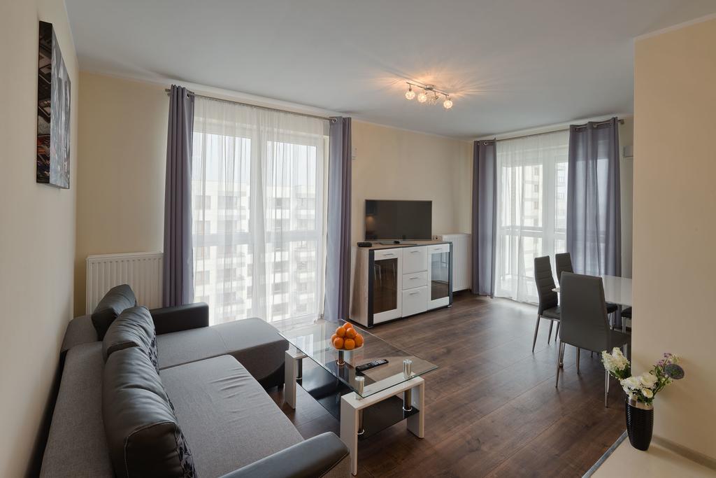 City Aparthotel Ochota ワルシャワ 部屋 写真