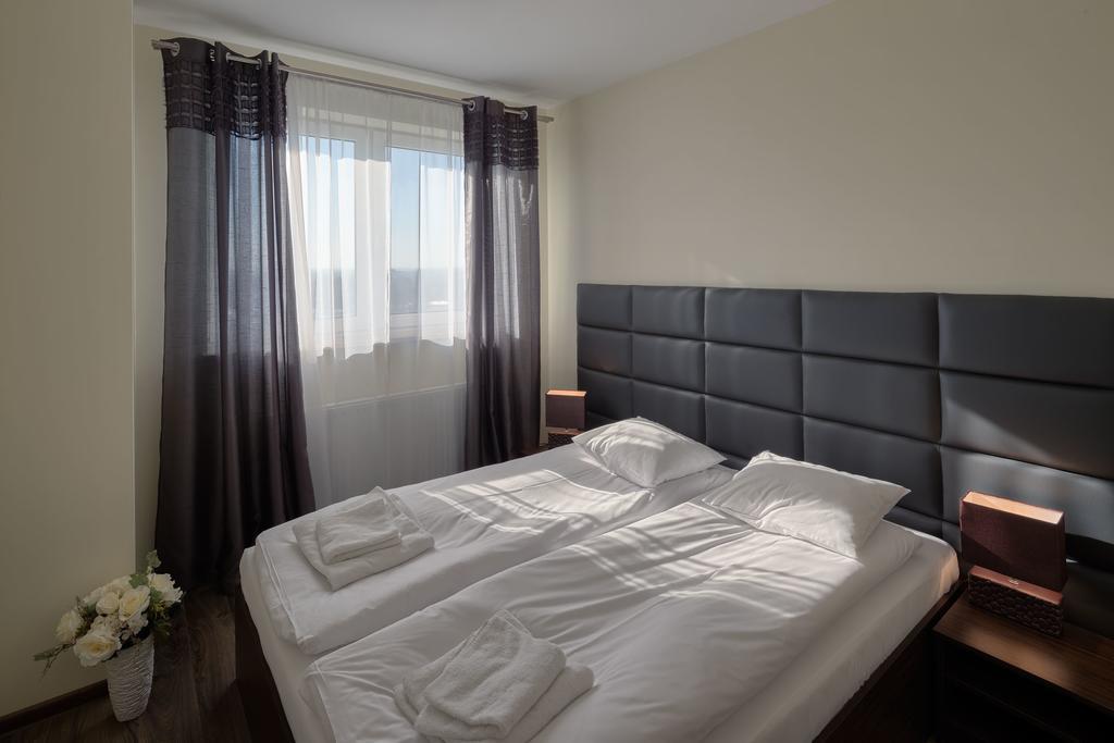 City Aparthotel Ochota ワルシャワ 部屋 写真