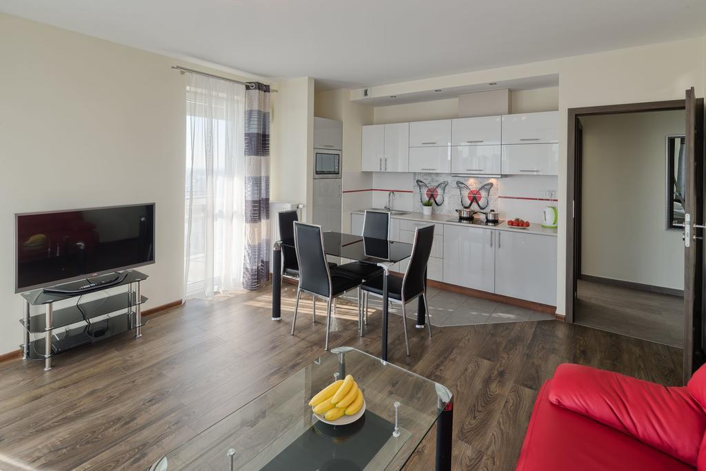 City Aparthotel Ochota ワルシャワ 部屋 写真