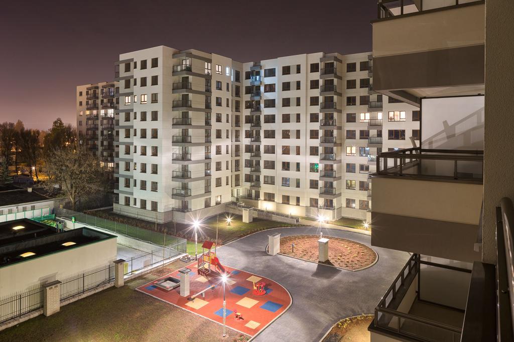 City Aparthotel Ochota ワルシャワ エクステリア 写真