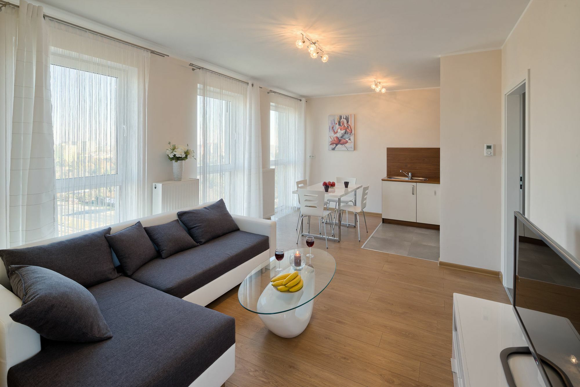 City Aparthotel Ochota ワルシャワ エクステリア 写真